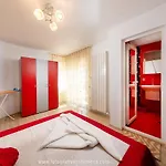 вълчеви Pensjonat 4*