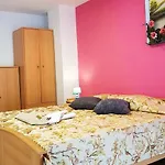 вълчеви Pensjonat Nesebyr