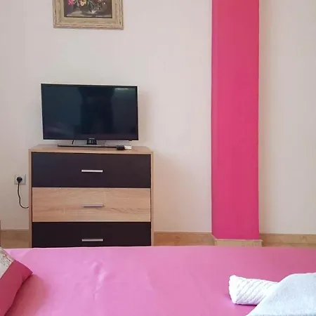 招待所 вълчеви 3*