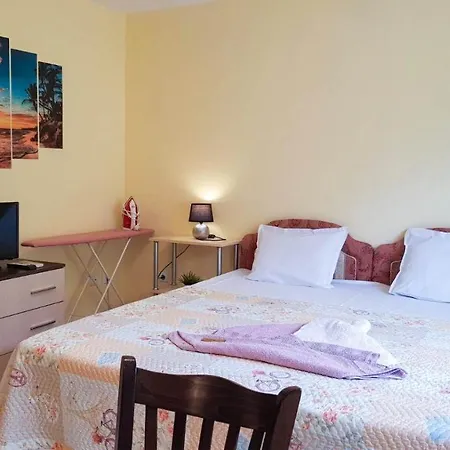 Guest house вълчеви